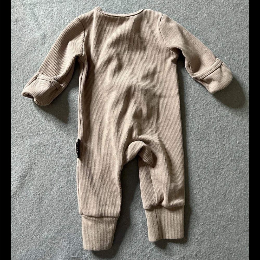 Little Bipsy One Piece Sleeper Outfit Baby Boys Girls Newborn Brown Neutral Rib - Picture 4 of 4